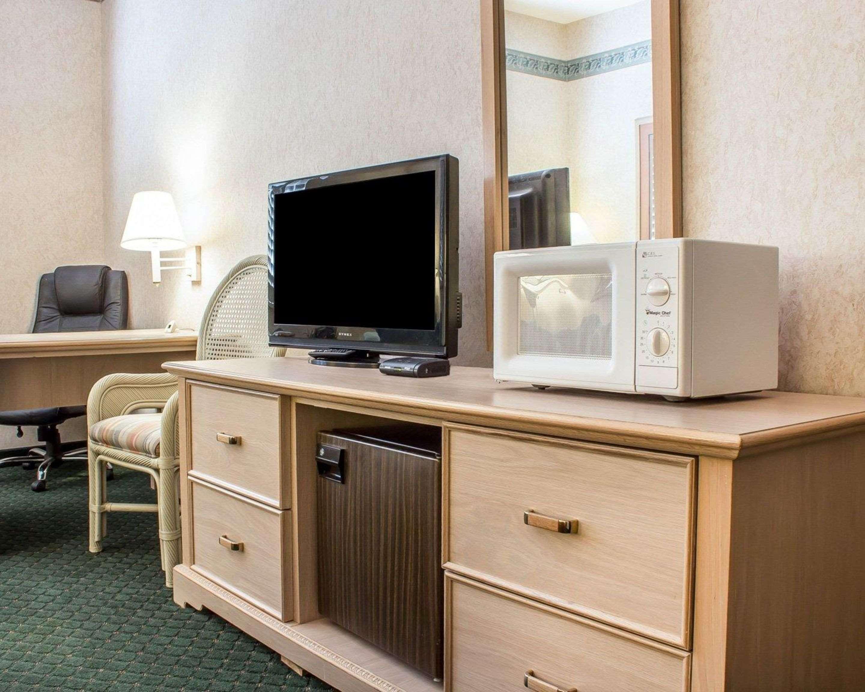 Hotel Baymont By Wyndham 2*