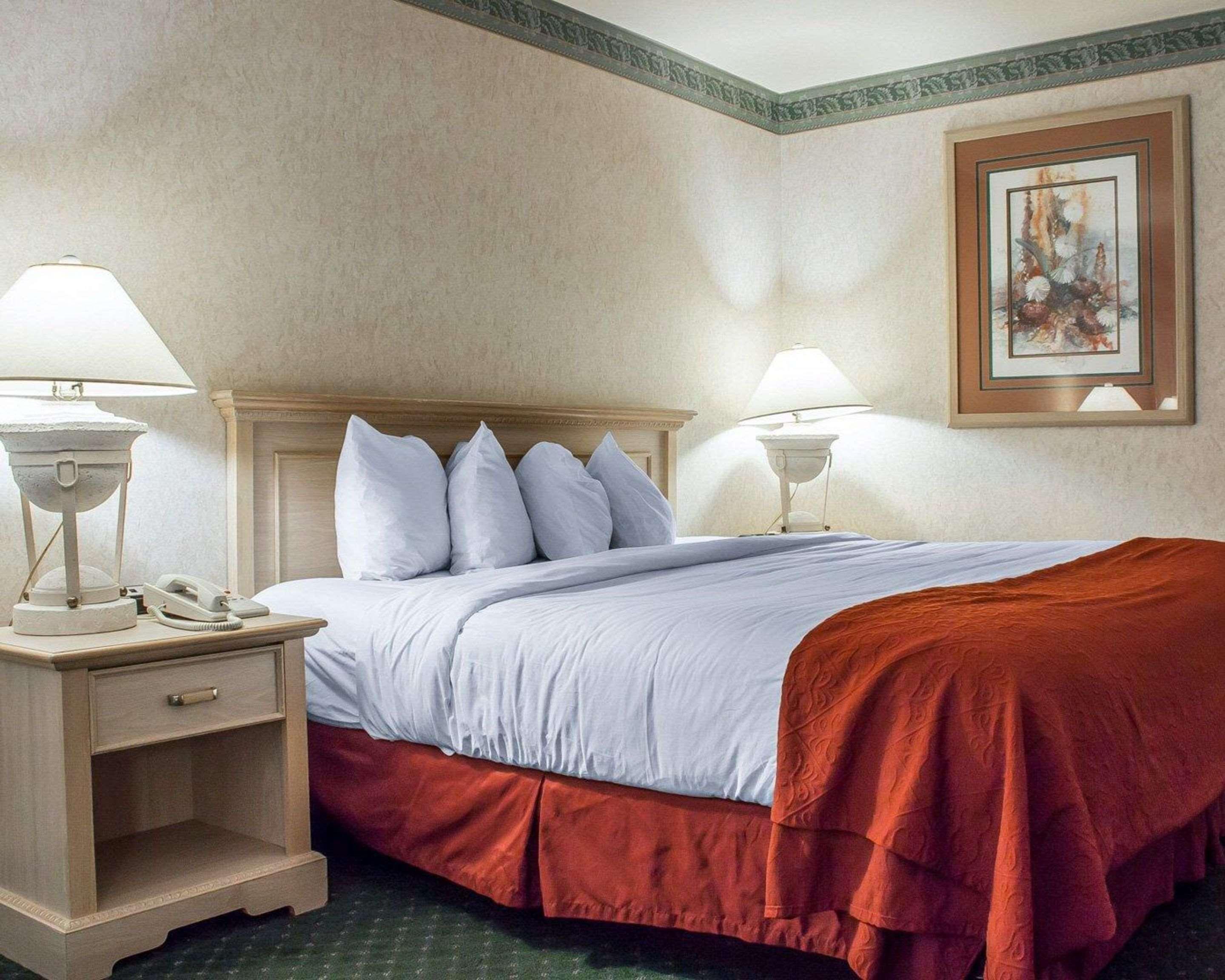 Baymont By Wyndham Hotel 2*