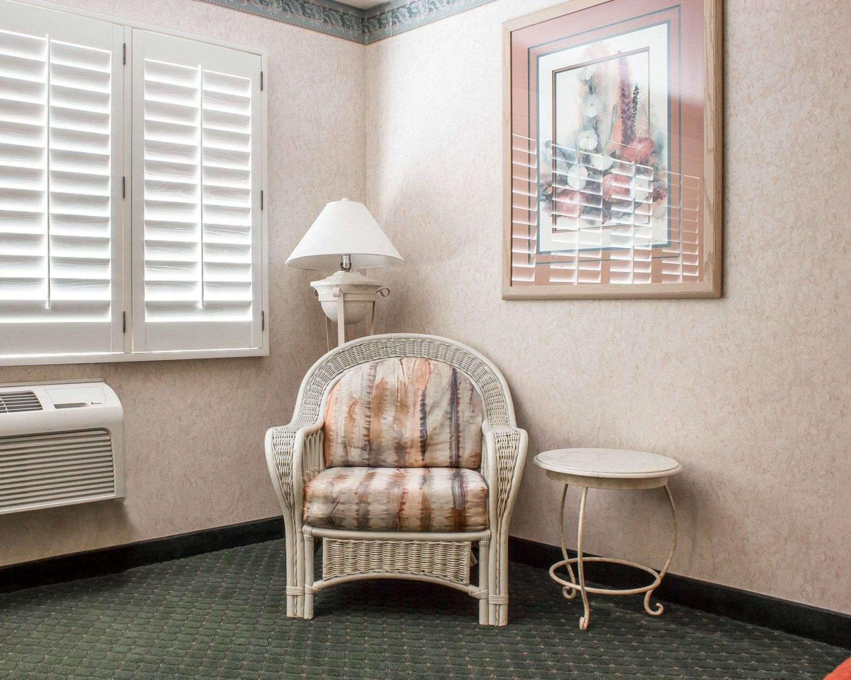 Hotel Baymont By Wyndham 2*